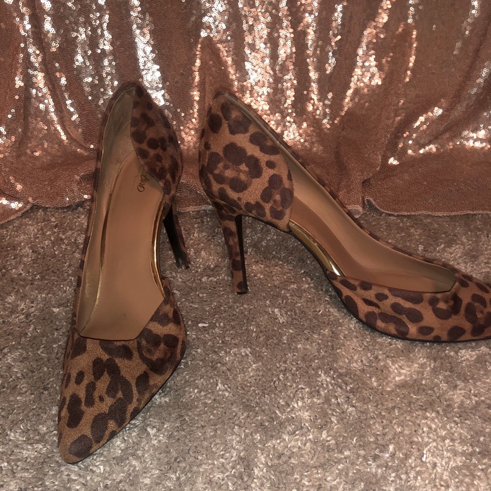 Leopard heels